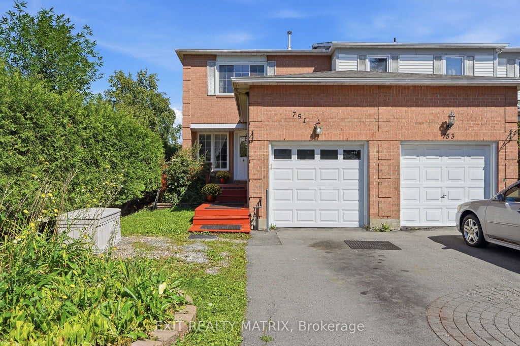 Photo of 751 Clearcrest Crescent, Orleans - Cumberland and Area, ON K4A 3E7 (MLS # X13707422)