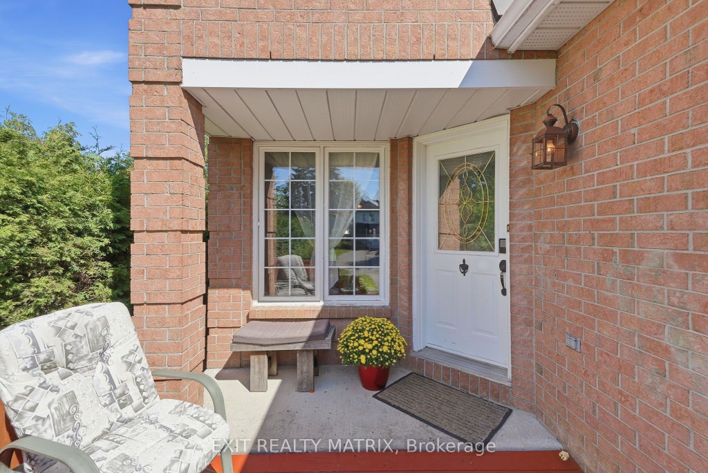 Photo of 751 Clearcrest Crescent, Orleans - Cumberland and Area, ON K4A 3E7 (MLS # X13707422)