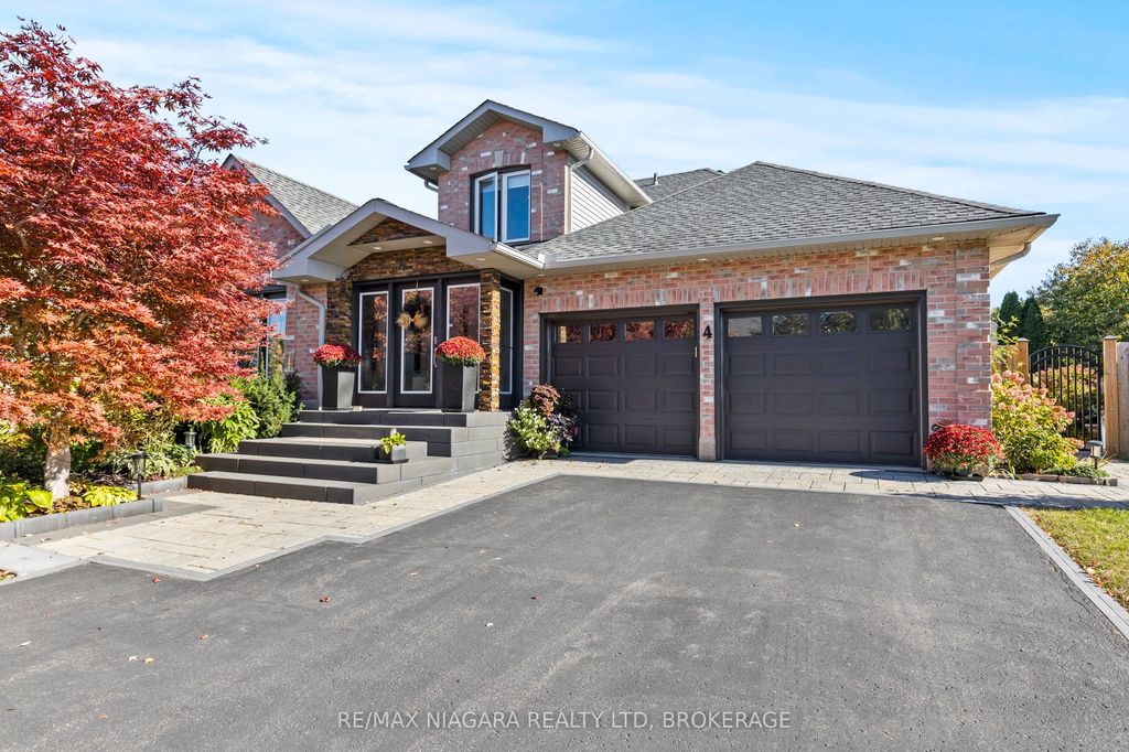 Photo of 4 KARSAM Court, Niagara-on-the-Lake, ON L0S 1J0 (MLS # X12456908)