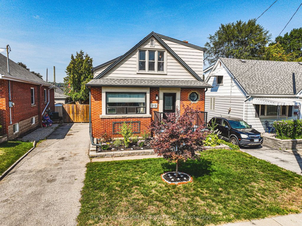Photo of 212 Rodgers Road, Hamilton, ON L8K 3C4 (MLS # X12456969)