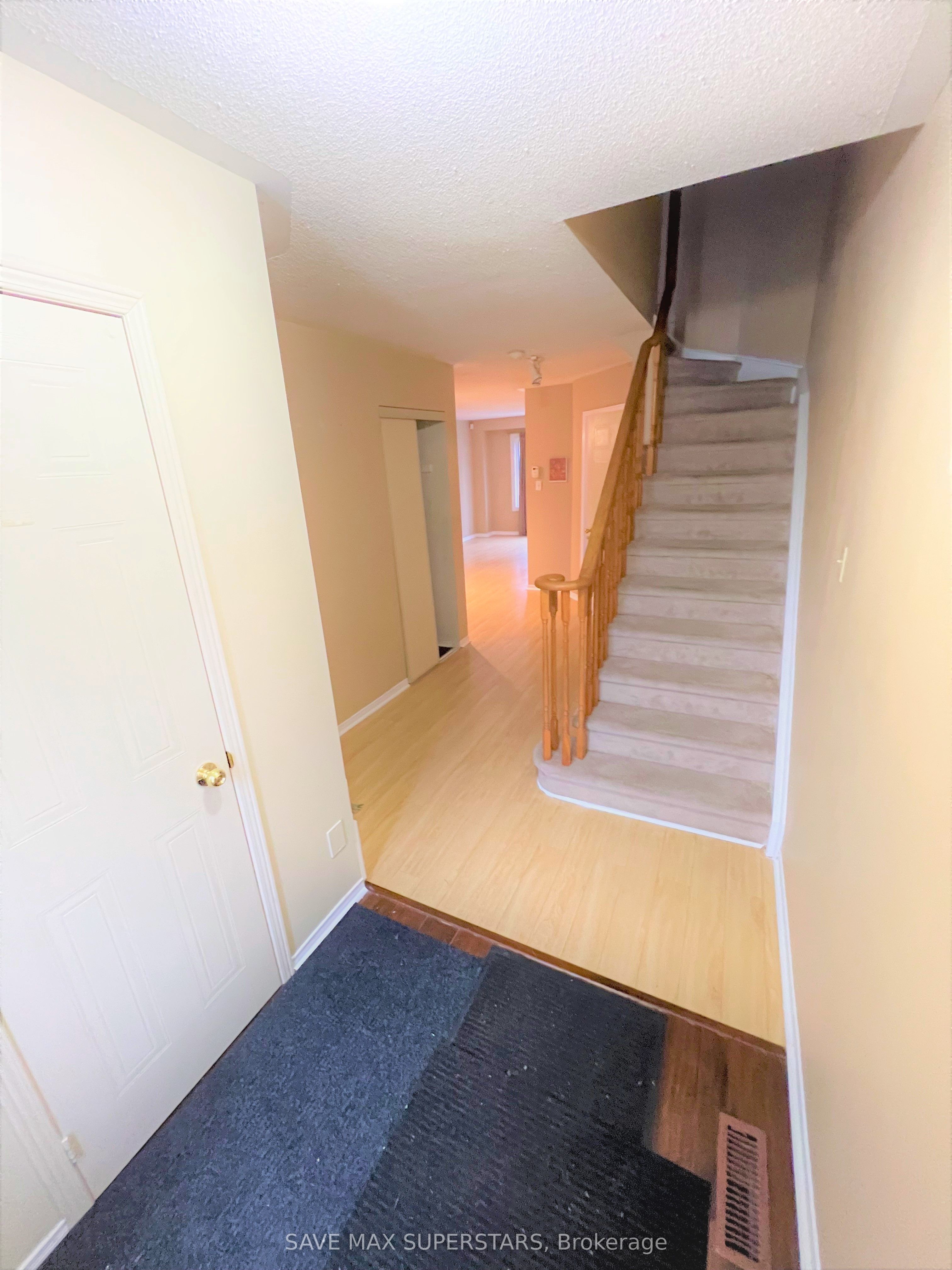 1484 Torrington Drive 75