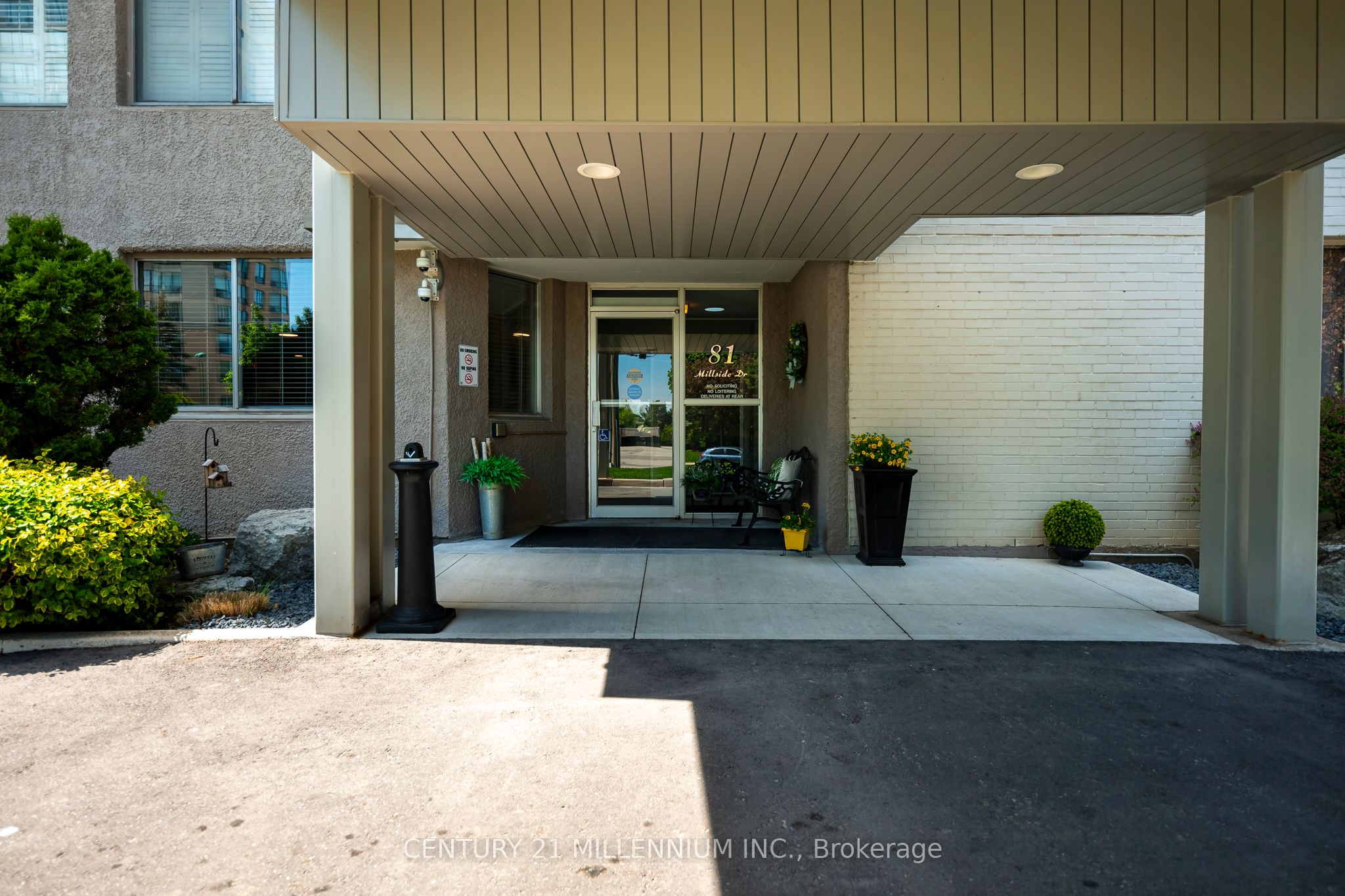 81 Millside Drive 1005