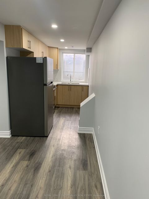 37 Pennyroyal Crescent Brampton ON L6S 6J7