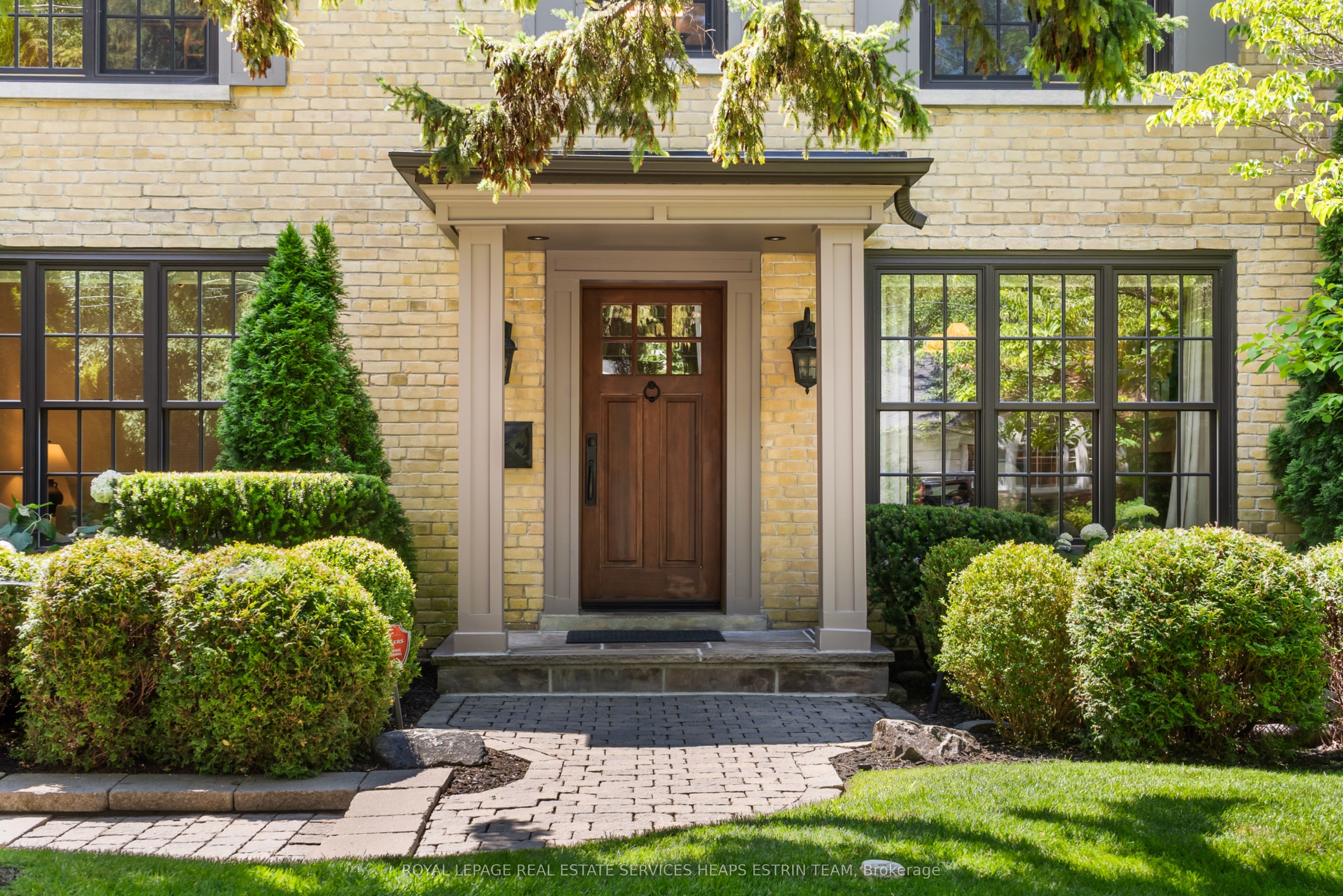 17 Noel Avenue