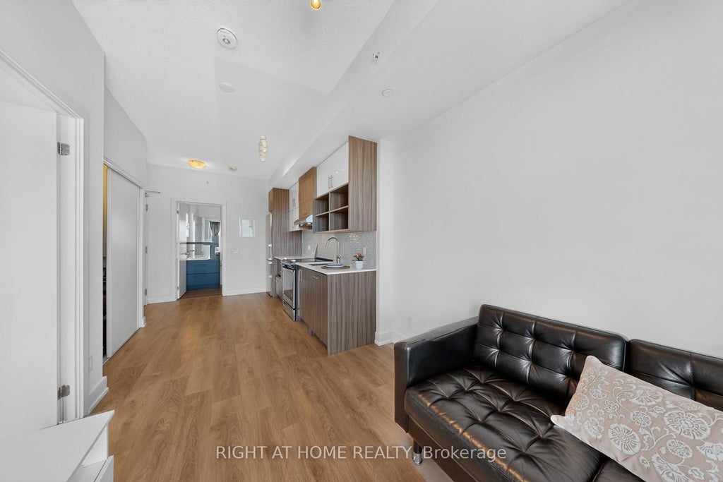 Photo of 128 Fairview Mall Drive #7, Toronto, ON M2J 0E8 (MLS # C13794650)