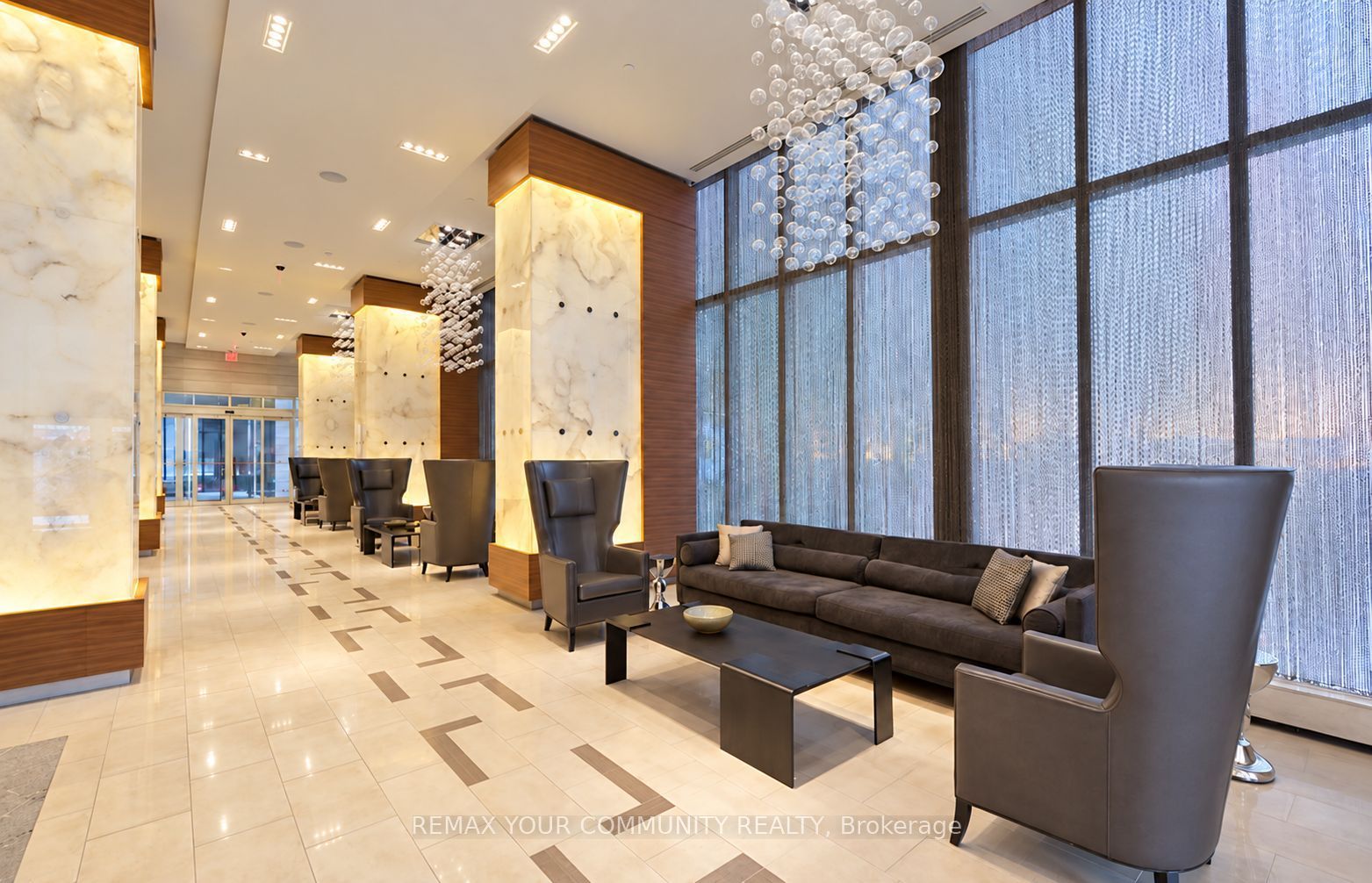 300 Front Street W 4202