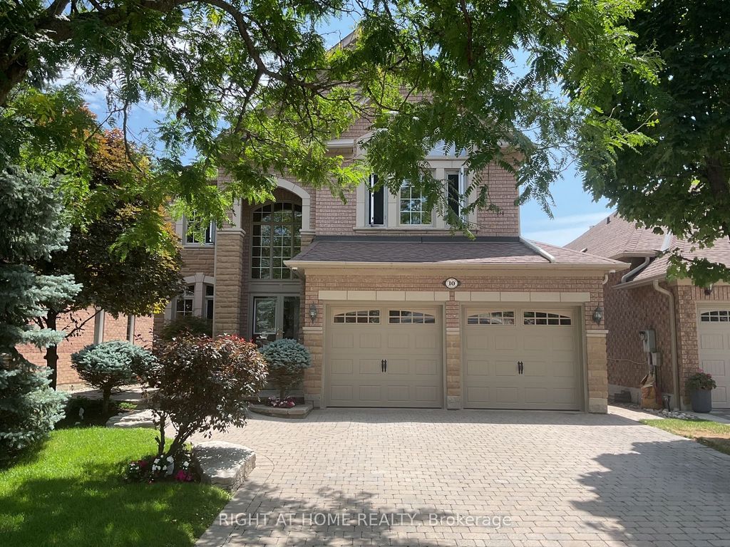 Photo of 10 Red Ash Drive, Markham, ON L3S 4B6 (MLS # N13114592)