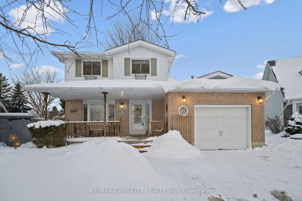 Photo of 98 Old Maple Lane, Kitchener, ON N2N 3B3 (MLS # X12740204)
