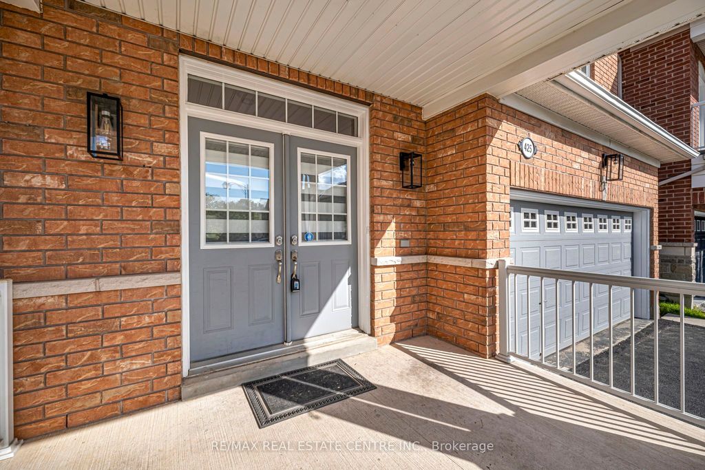 Photo of 425 Bussel Crescent, Milton, ON L9T 0W7 (MLS # W12450460)