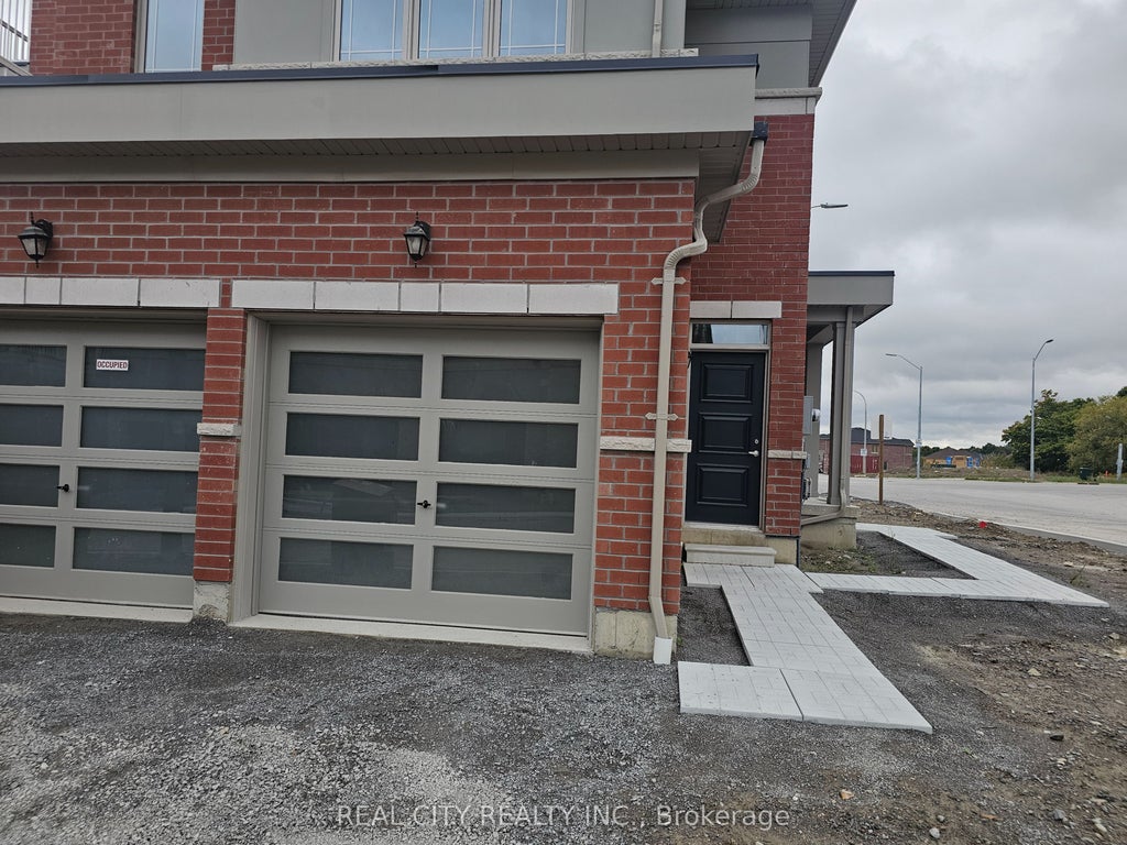 Photo of 2873 Whites Road, Pickering, ON L0H 1J0 (MLS # E13530428)