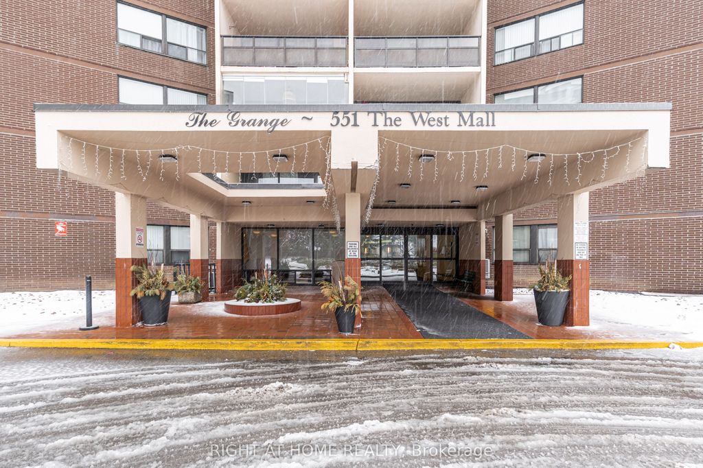 Photo of 551 The West Mall N/A #802, Toronto, ON M9C 1G7 (MLS # W12812778)