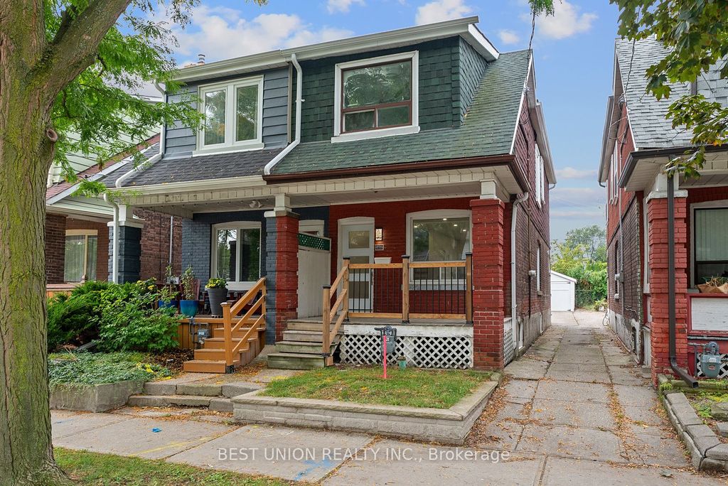 Photo of 898 Greenwood Avenue W, Toronto, ON M4J 4B8 (MLS # E12426841)