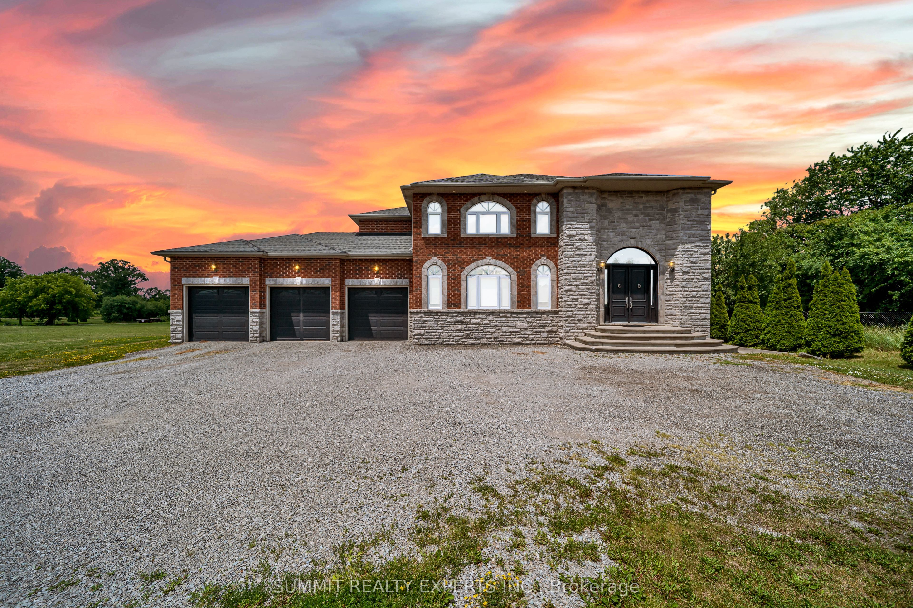 Photo 1 of 49 — 7728 Mayfield Road, Caledon, ON L7E 0V9