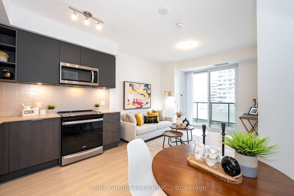 Photo of 25 Holly Street #2206, Toronto, ON M4S 0E3 (MLS # C12854294)