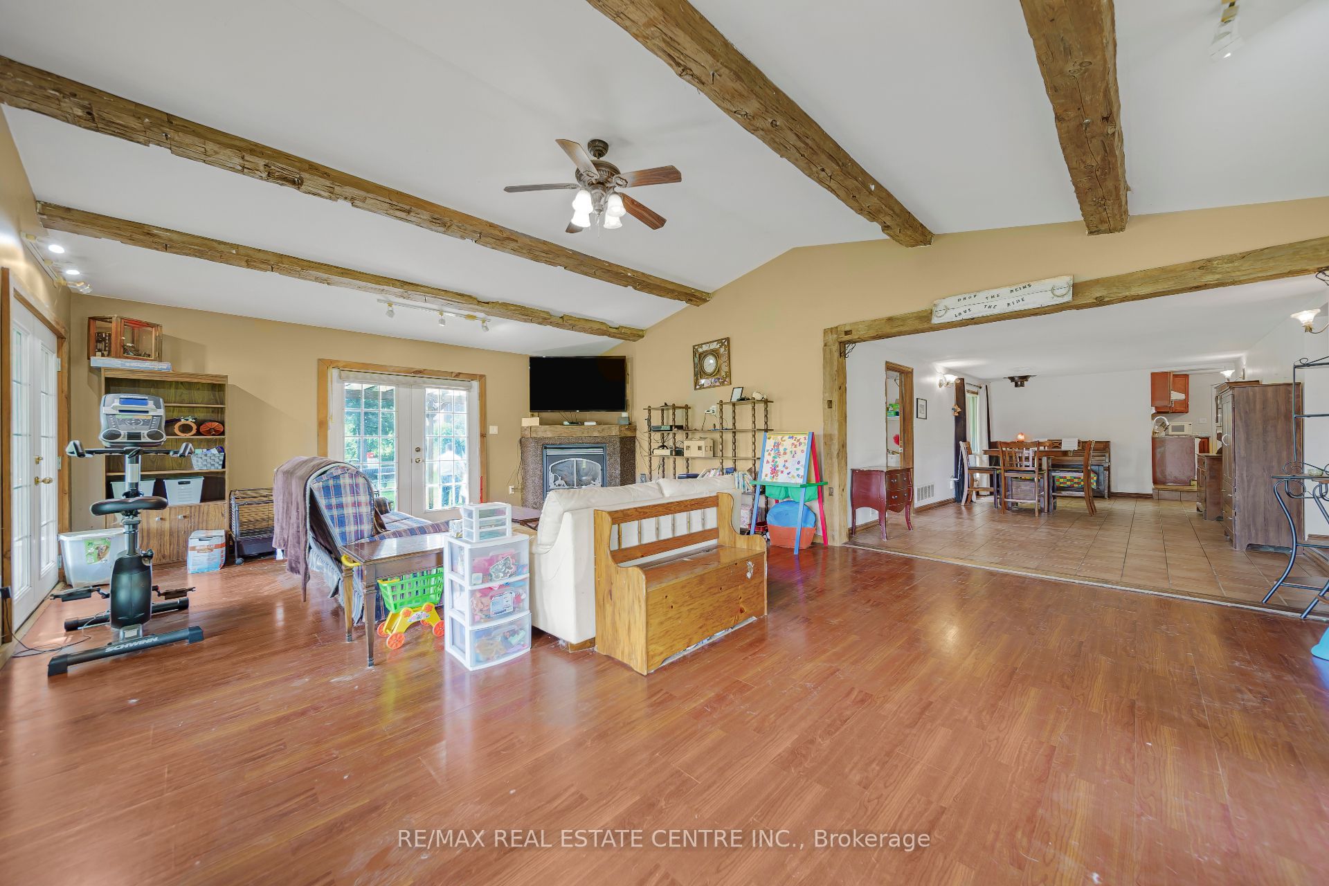 1374 5th Concession Road W