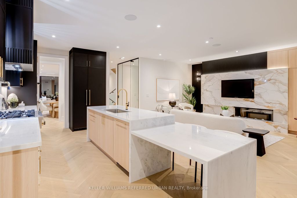 Photo of 33 Twelfth Street, Toronto, ON M8V 3G8 (MLS # W12912292)