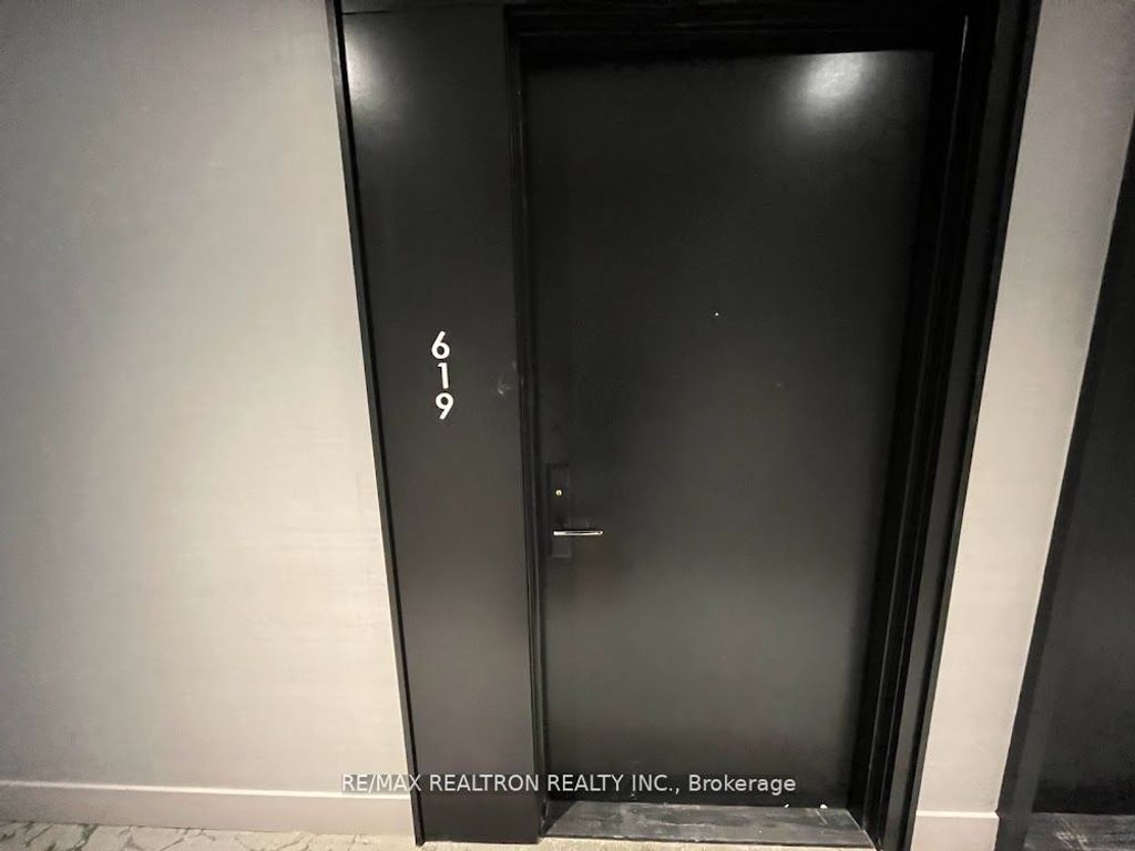 Photo of 270 Dufferin Street #619, Toronto, ON M6K 0H8 (MLS # W12156627)