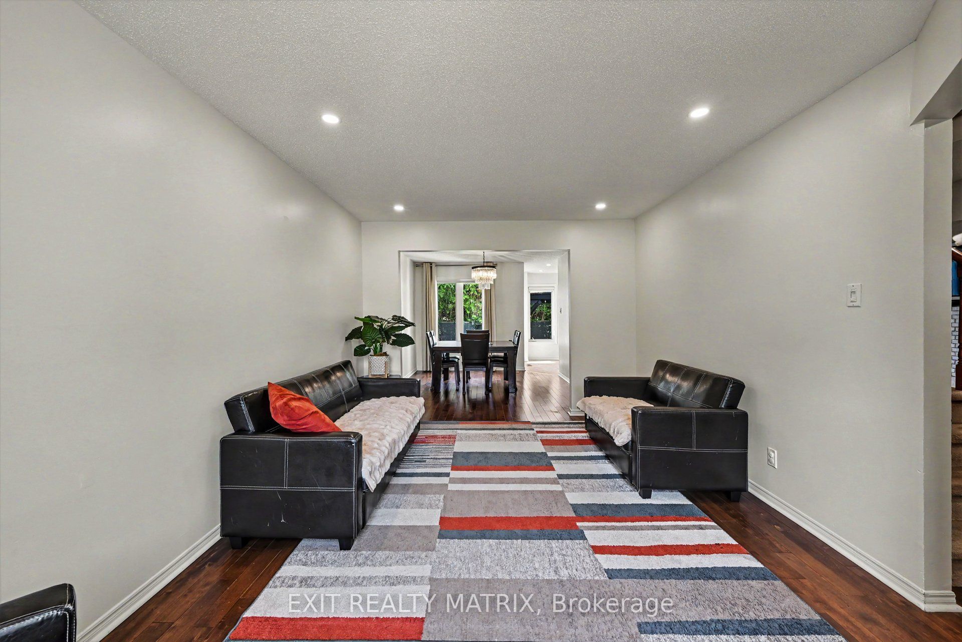 627 Chenier Way - Photo 4