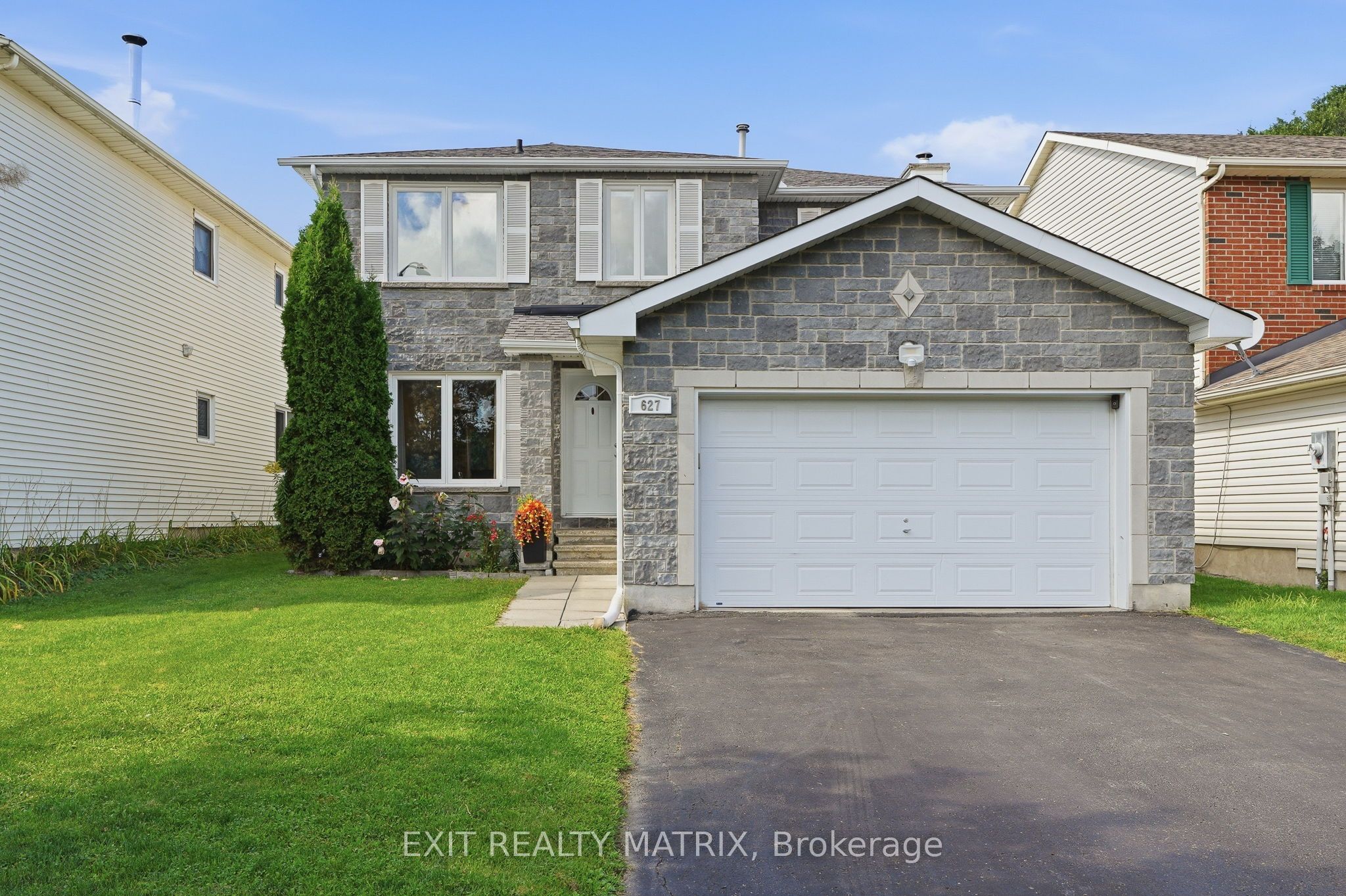 627 Chenier Way - Photo 2