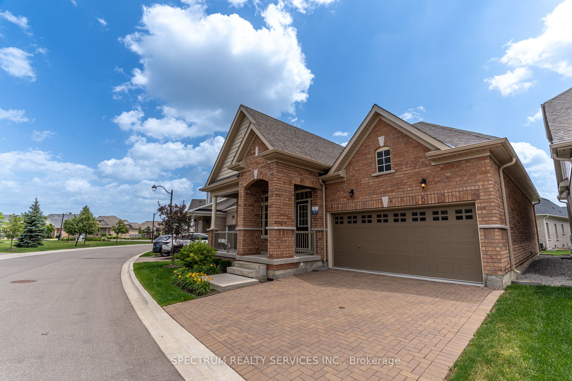 8 Abelia Street
