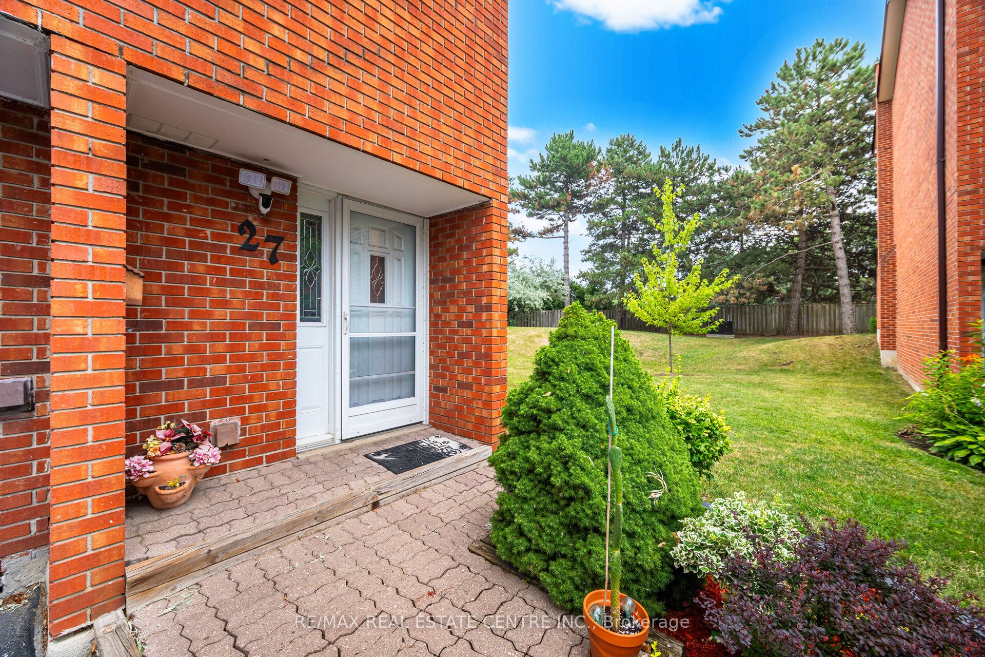4230 Fieldgate Drive 27