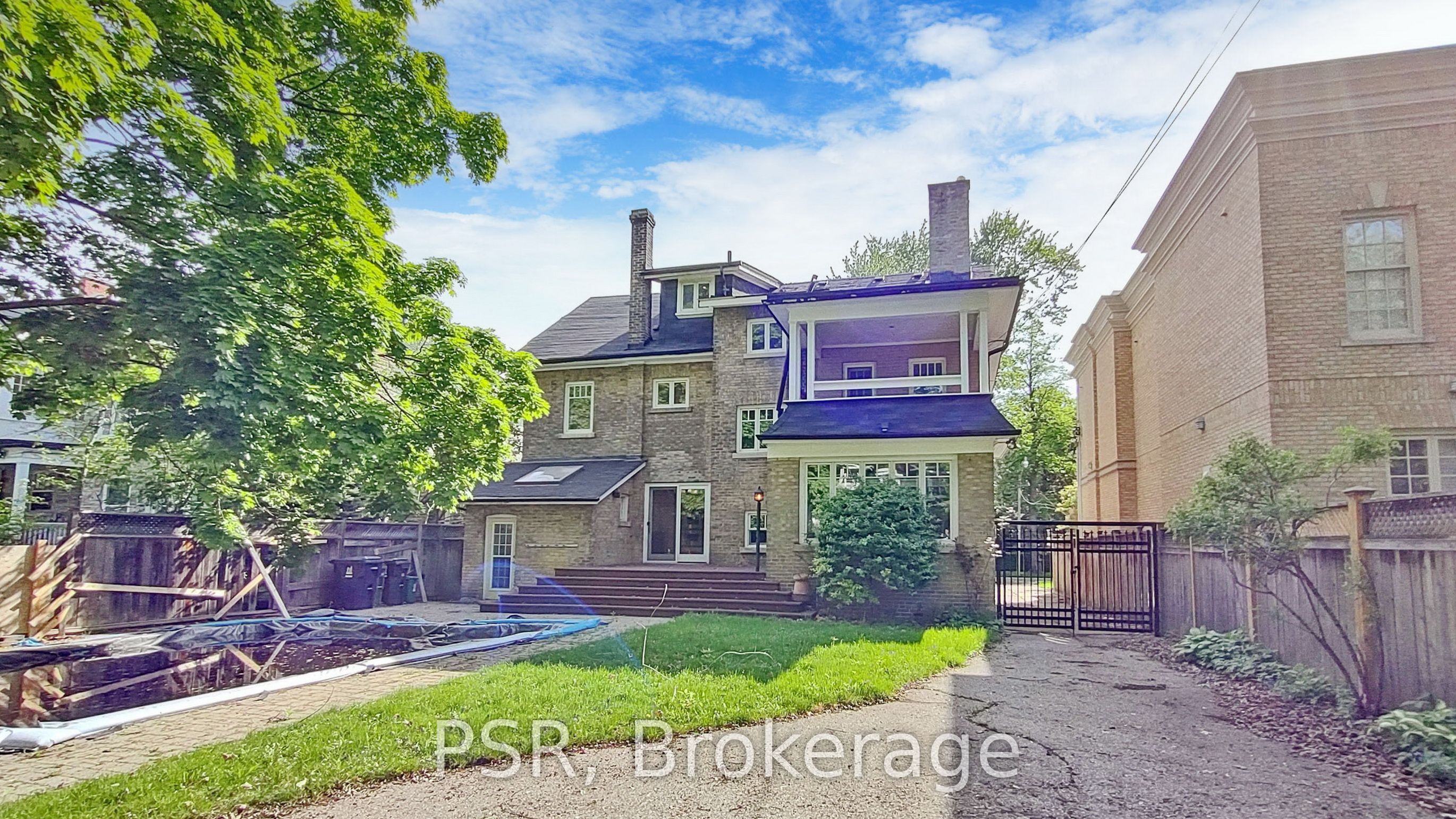 28 Dunvegan Road