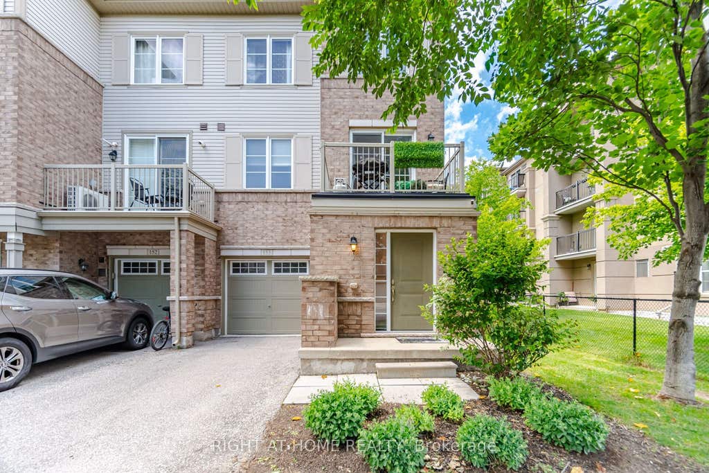 Photo of 165 Hampshire Way S #153, Milton, ON L9T 8M7 (MLS # W13553550)