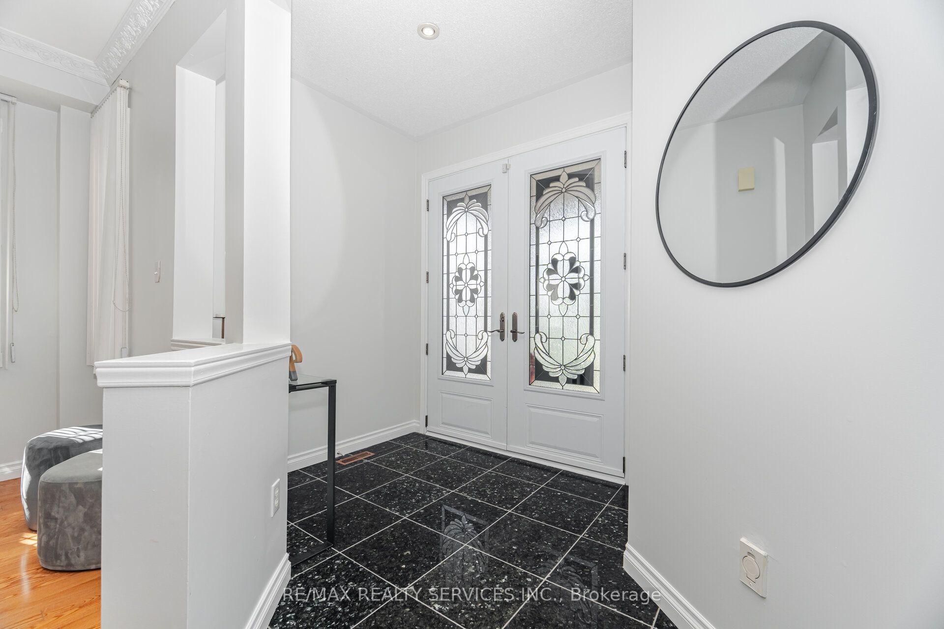 59 Hullen Crescent