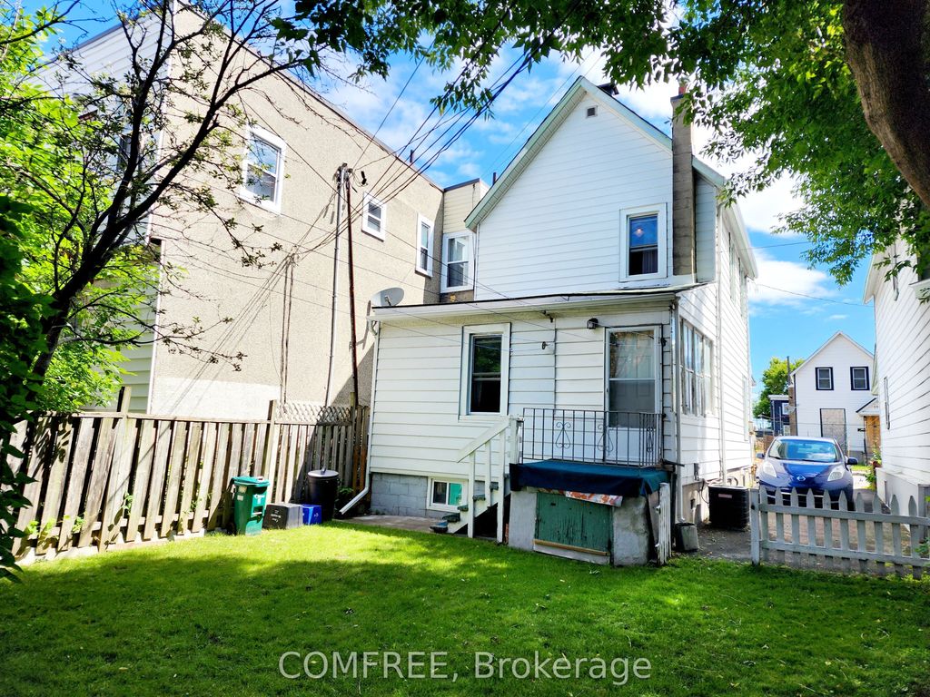 Photo of 274 Bell Street S, Dows Lake - Civic Hospital and Area, ON K1S 4J8 (MLS # X12450718)
