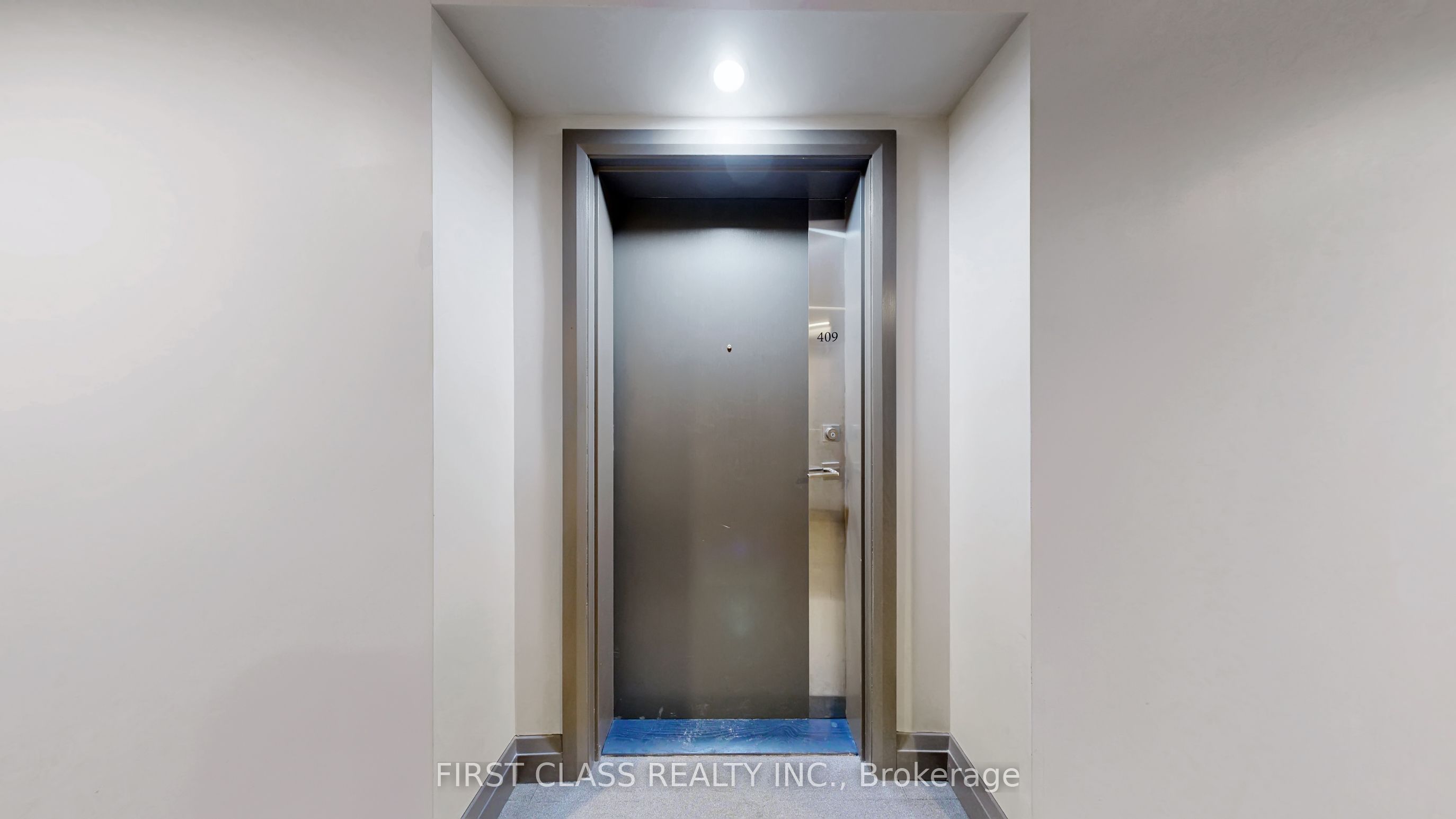 58 Adam Sellers Street 409