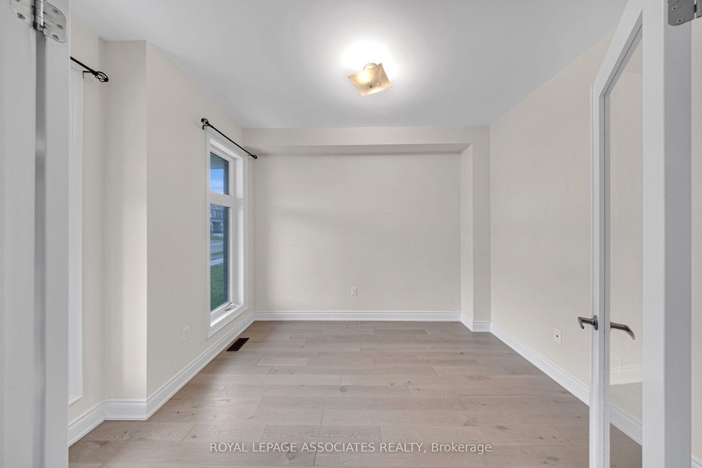 Photo of 21 John Dallimore Drive, Georgina, ON L4P 0S6 (MLS # N13149862)