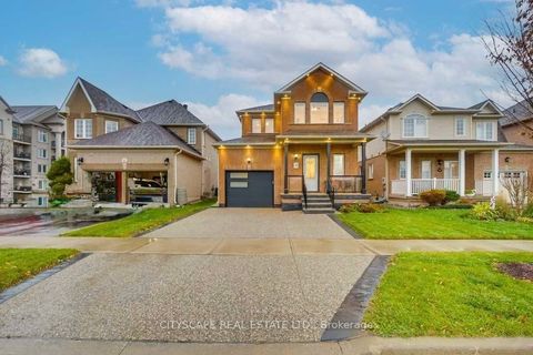 39 Sinclair Boulevard Milton ON L9T 7C3
