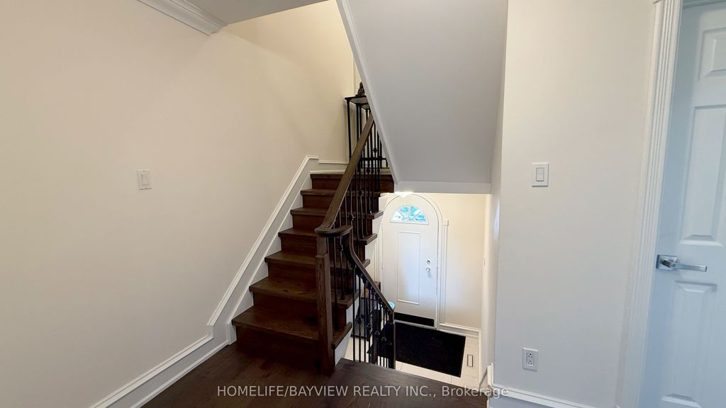 Photo of 85 Crimson Millway N/A, Toronto, ON M2L 1T8 (MLS # C12963874)