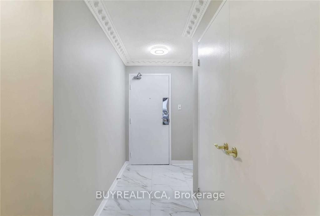80 Inverlochy Boulevard 710