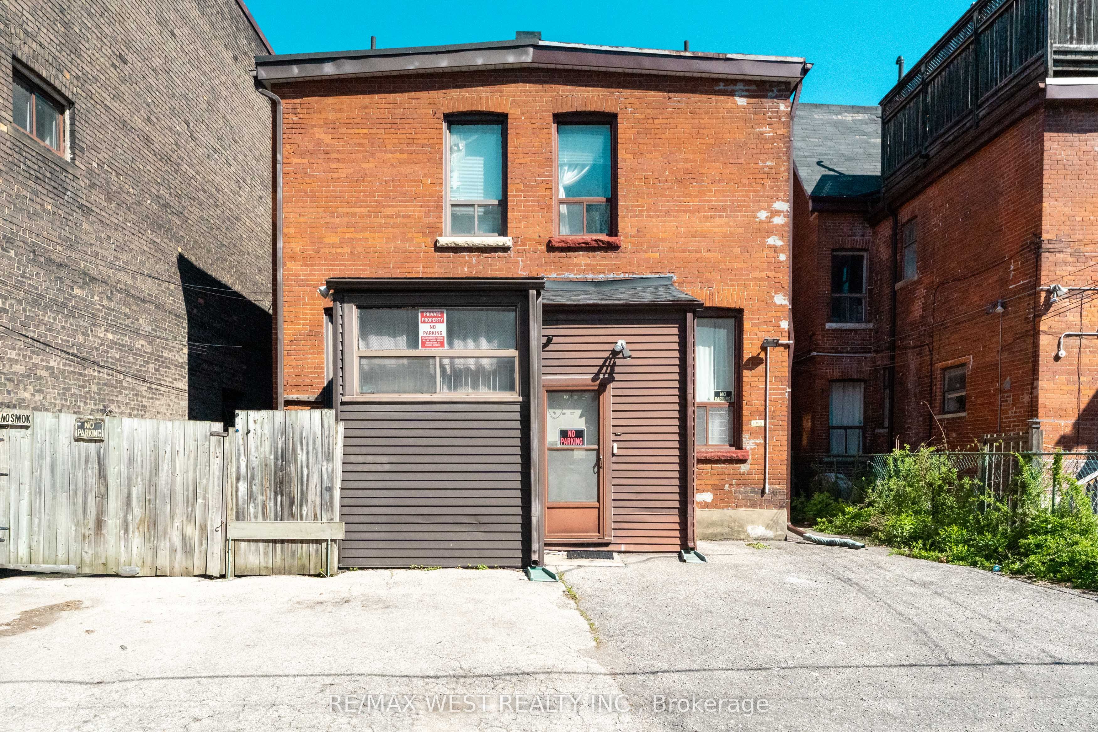 1311 King Street W