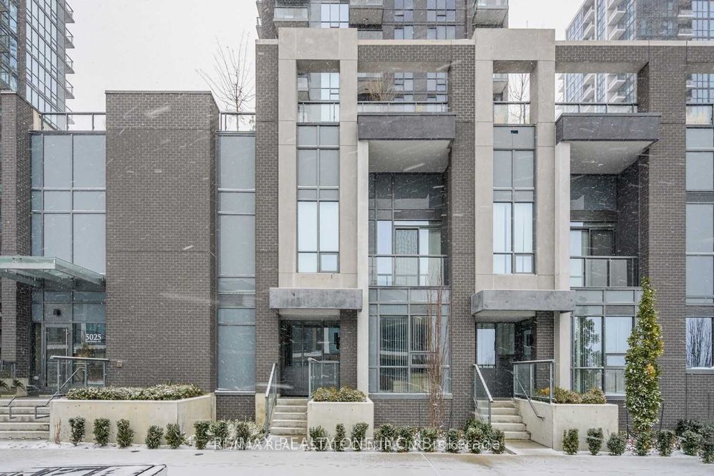 Photo of 5025 Four Springs Avenue #112, Mississauga, ON L5R 0G5 (MLS # W12999254)