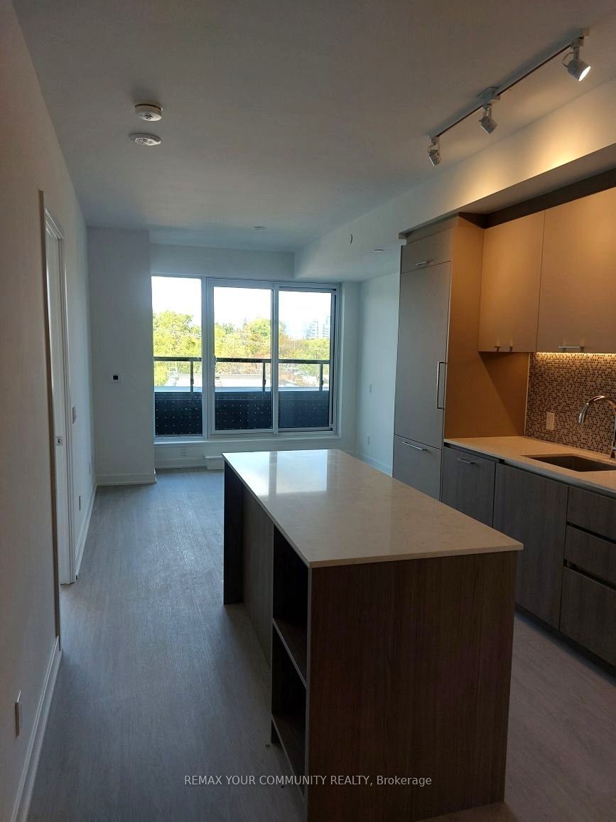 8188 Yonge Street 410