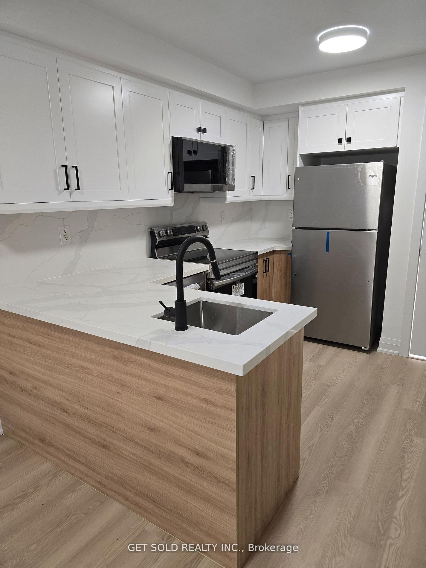 8 Drummond Street 421