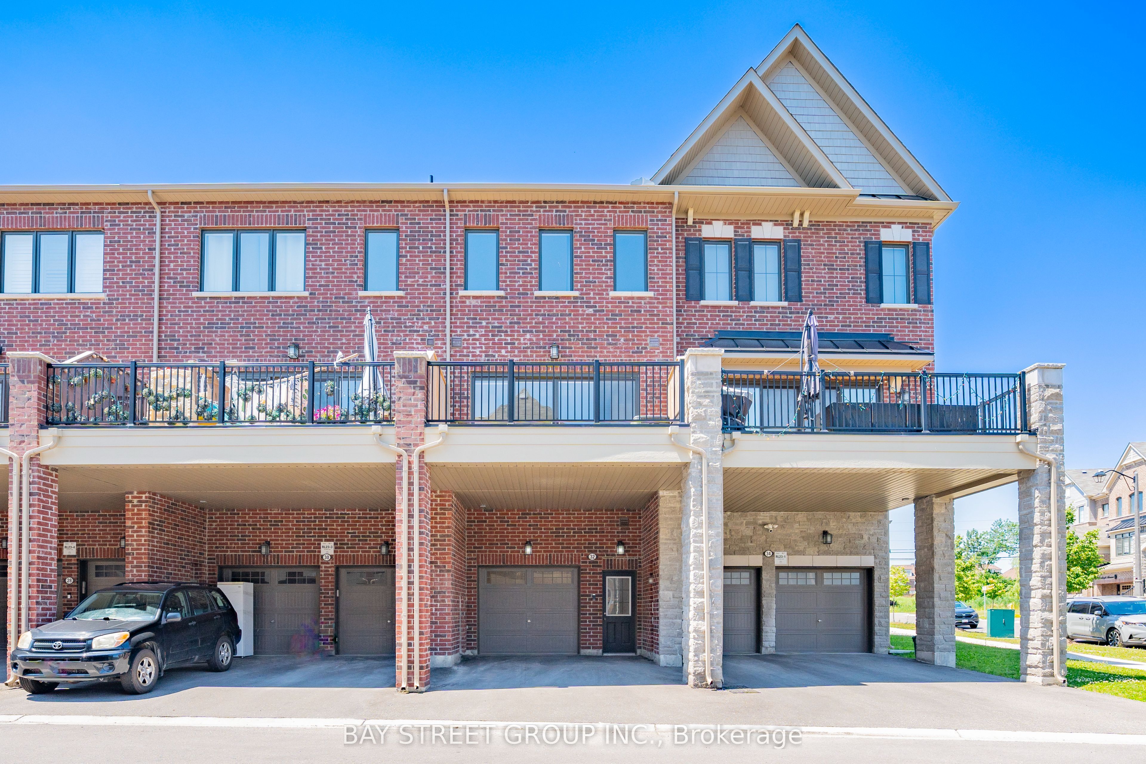 32 Cafaro Lane