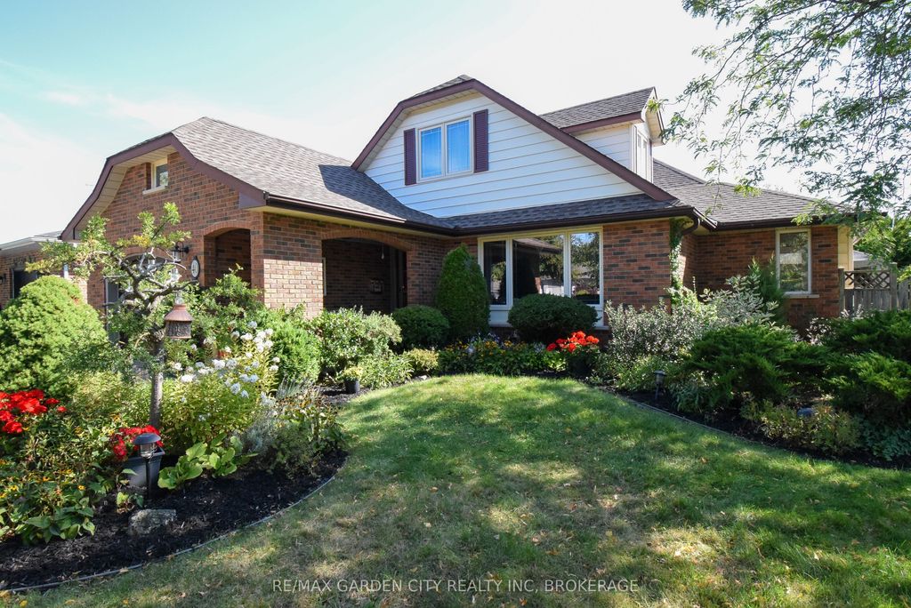 Photo of 40 Belair Drive, St. Catharines, ON L2N 6X9 (MLS # X12435193)