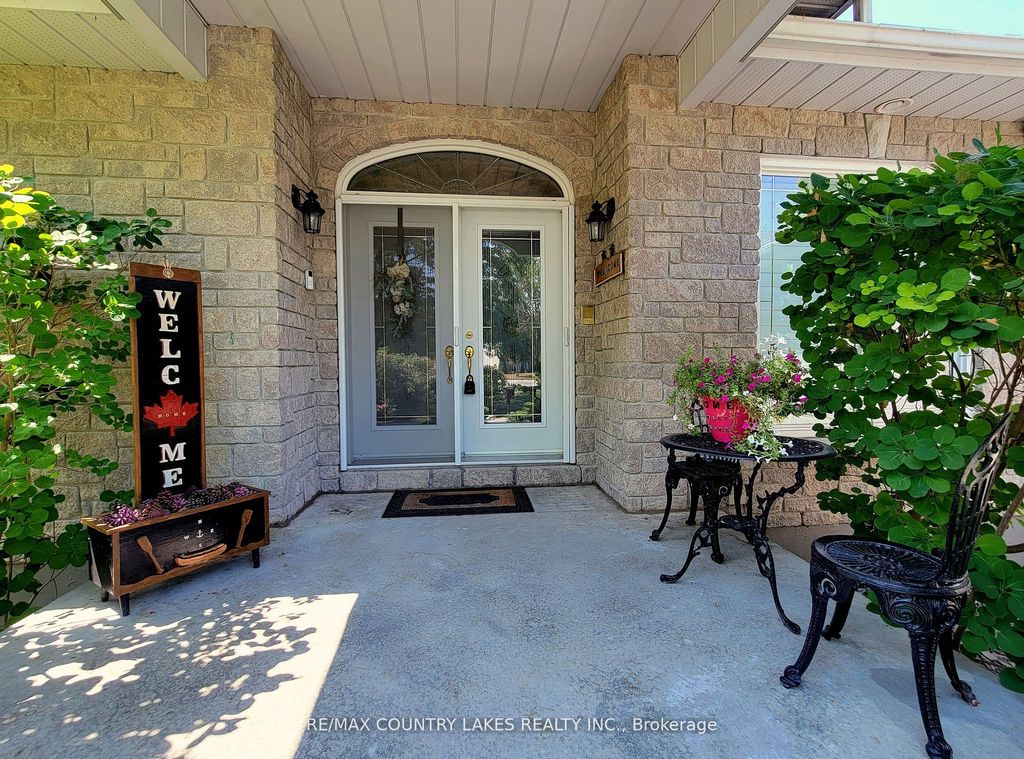 Photo of 50 Laguna Parkway, Ramara, ON L0K 1B0 (MLS # S12857646)