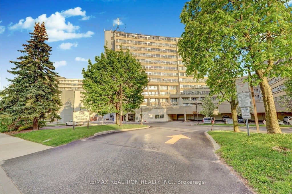 Photo of 5580 Sheppard Avenue E #113, Toronto, ON M1B 2L3 (MLS # E13729698)