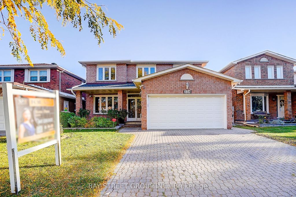 Photo of 334 Goldhawk Trail, Toronto, ON M1V 4G2 (MLS # E12457038)