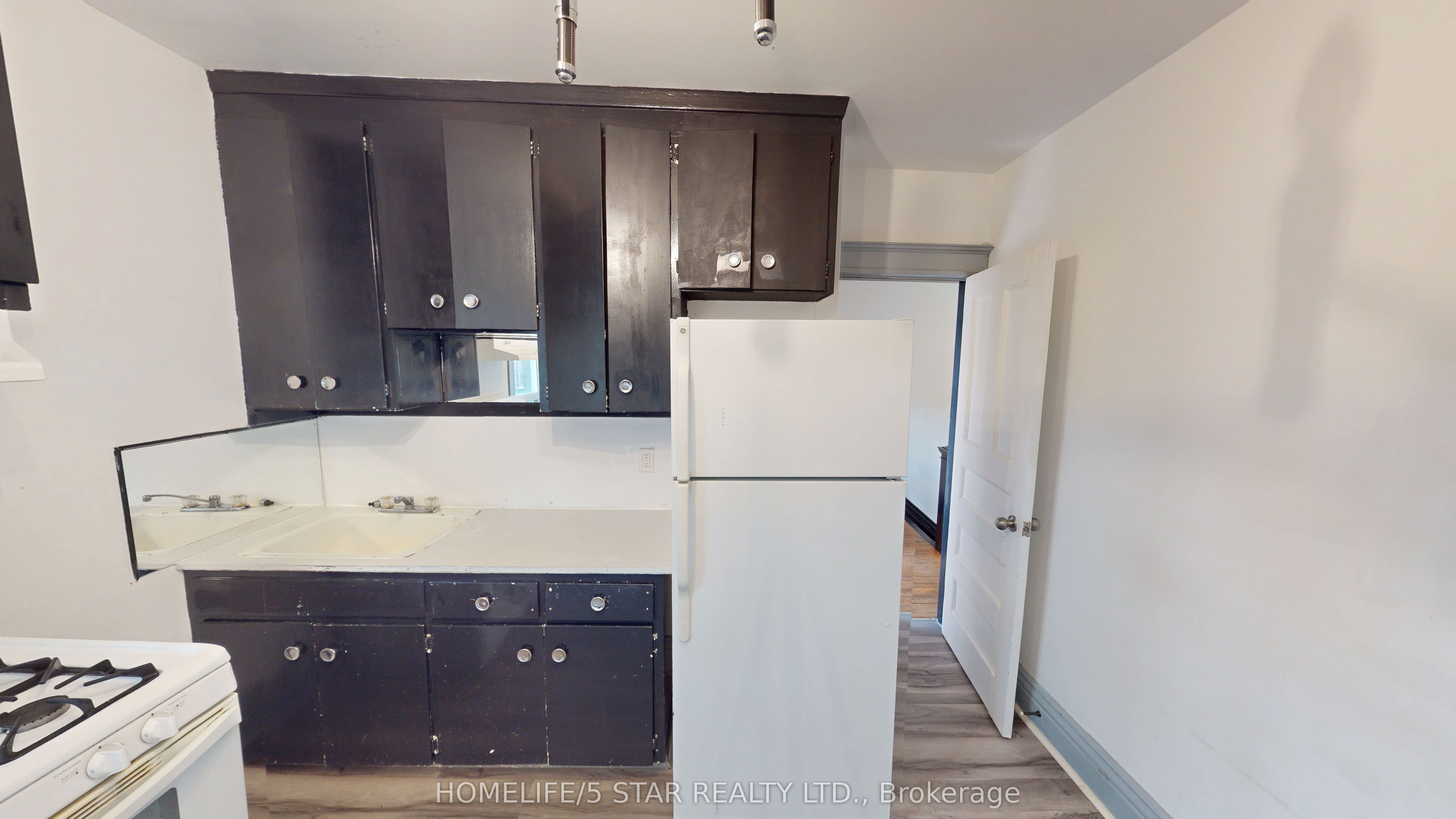 53 Hepbourne Street 2