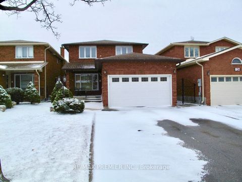 130 Jackman Crescent Vaughan ON L4L 6P2