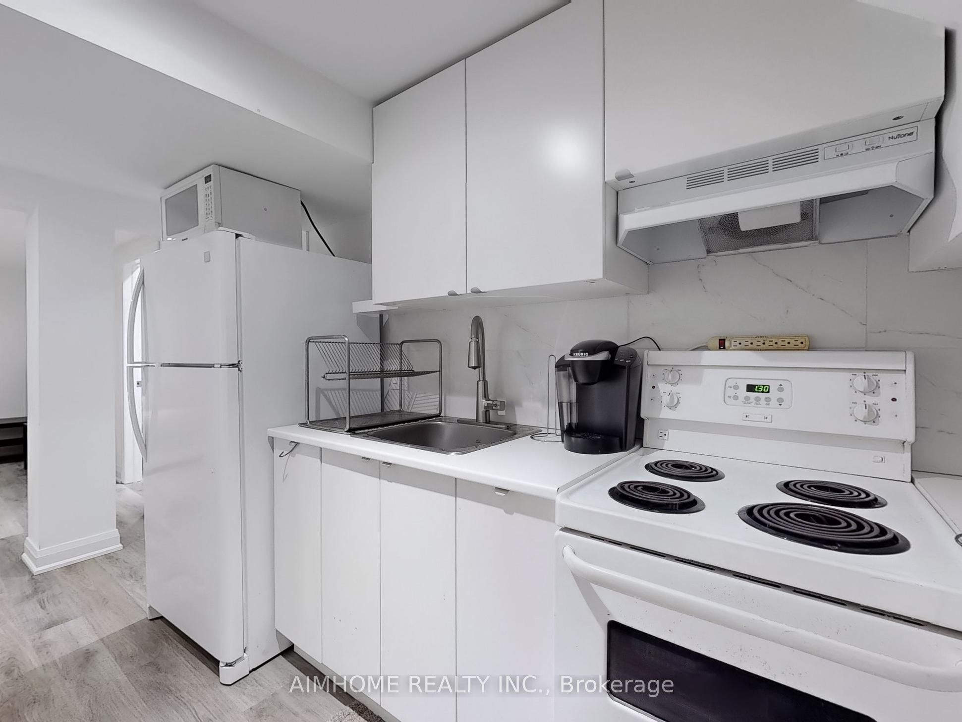 51 Royal Orchard Boulevard Lower L