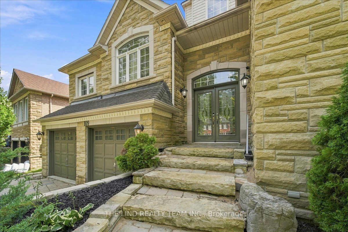 109 Willis Drive