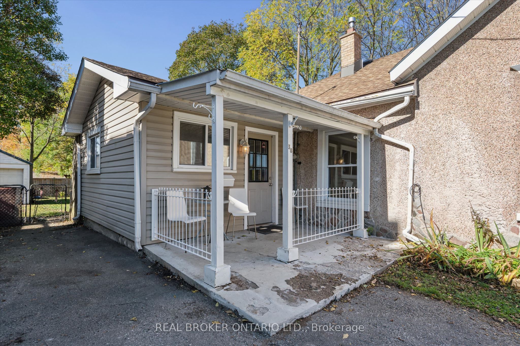 38 Glenmorris Street