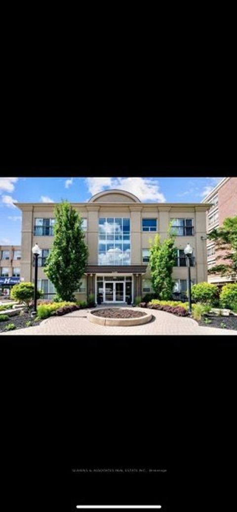 4198 Dundas Street W 307 Toronto ON M8X 1Y6