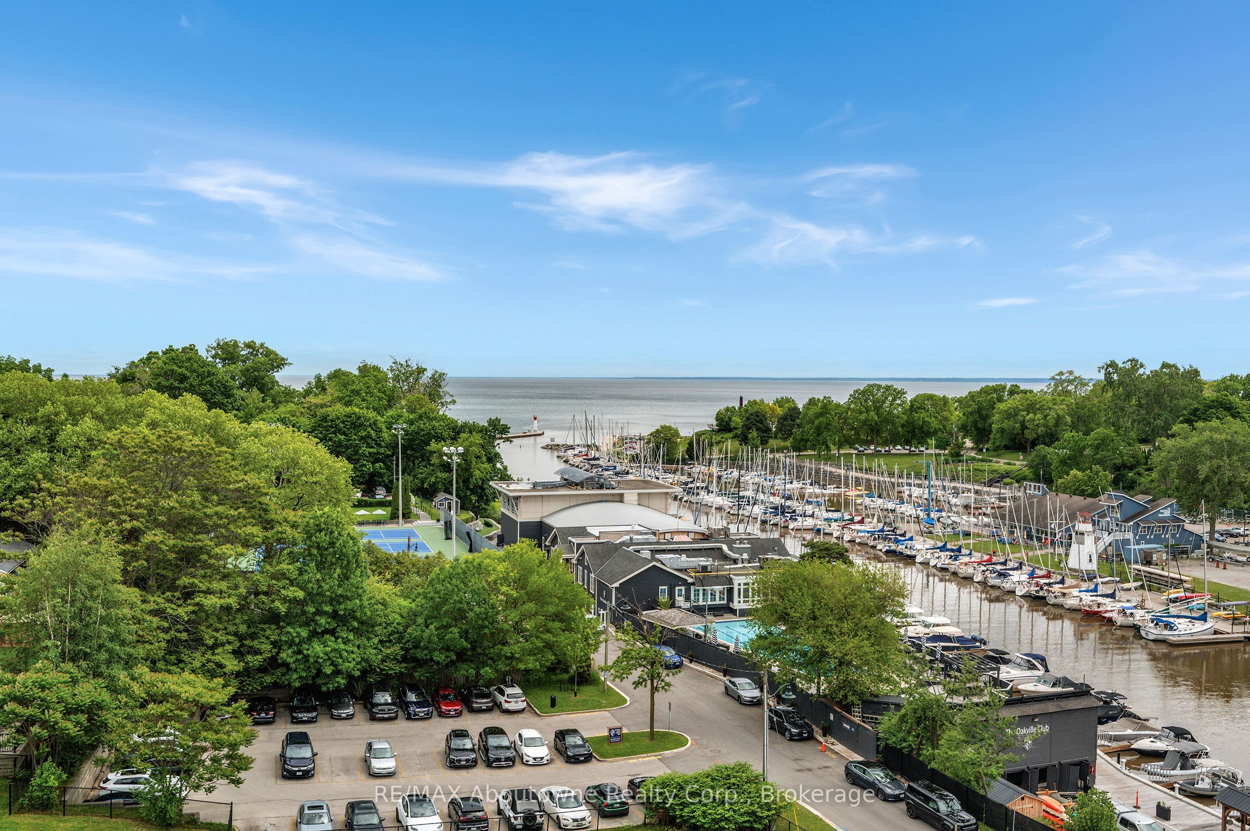 100 Lakeshore Road E 1105
